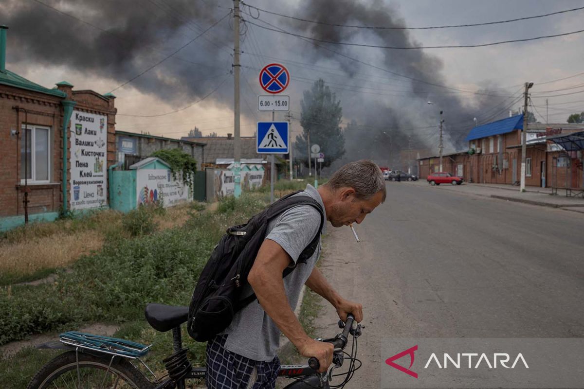 Korban tewas  dalam serangan roket Rusia pada blok hunian naik jadi 24