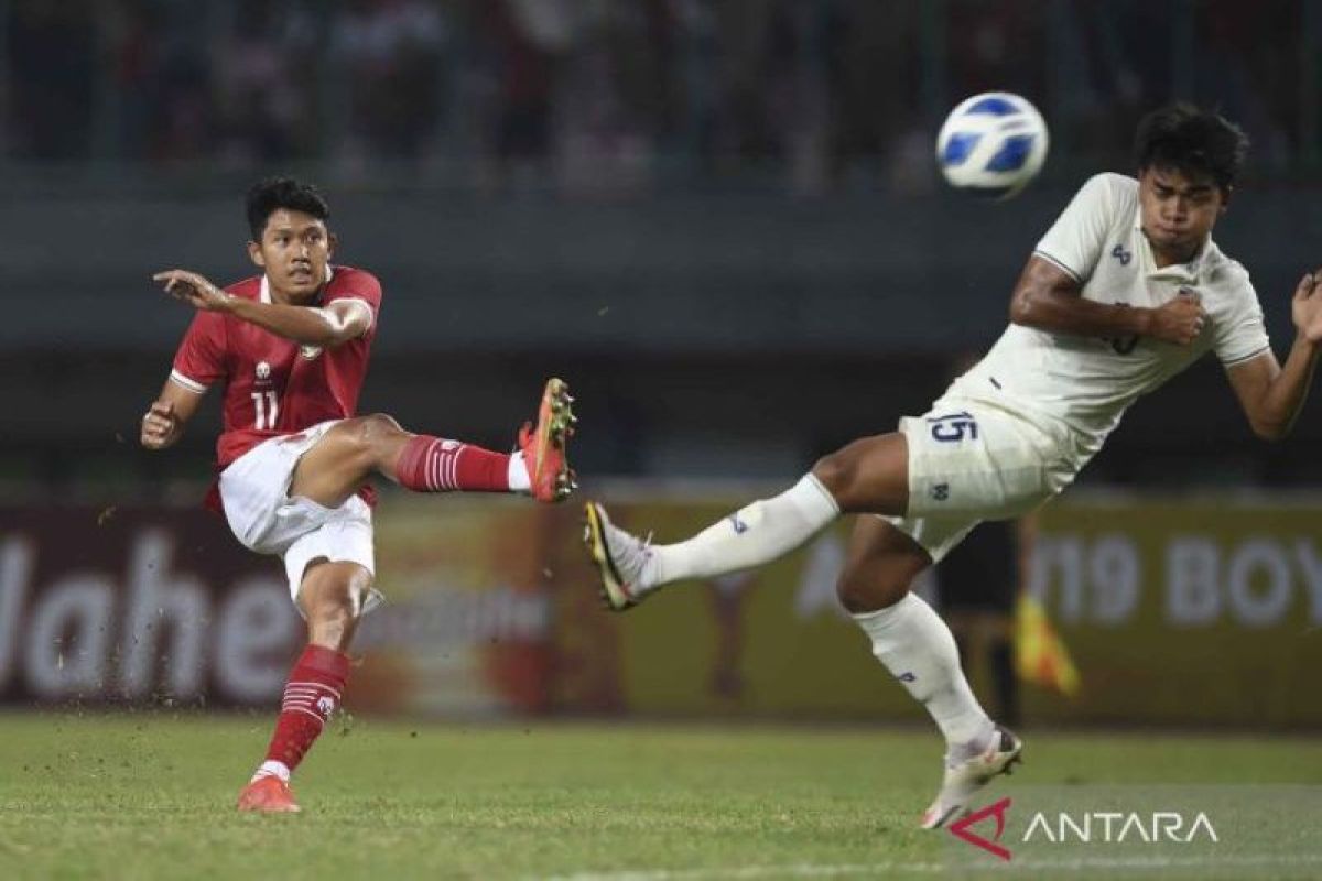 Timnas Indonesia bermain imbang tanpa gol melawan Thailand di Piala AFF U-19