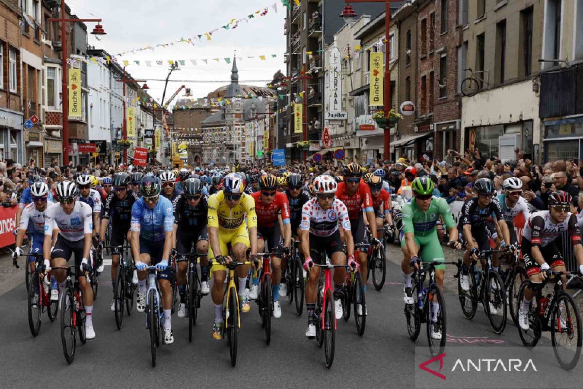 Olimpiade berarti Tour de France 2024 tak finis di Paris