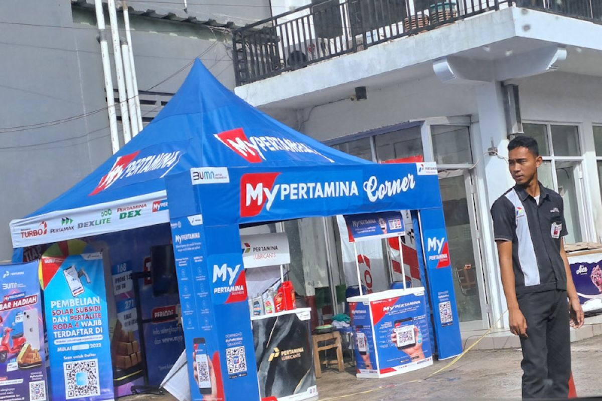 Pertamina sosialisasi MyPertamina untuk pembelian BBM subsidi di Ambon, masih khusus untuk pengendara mobil