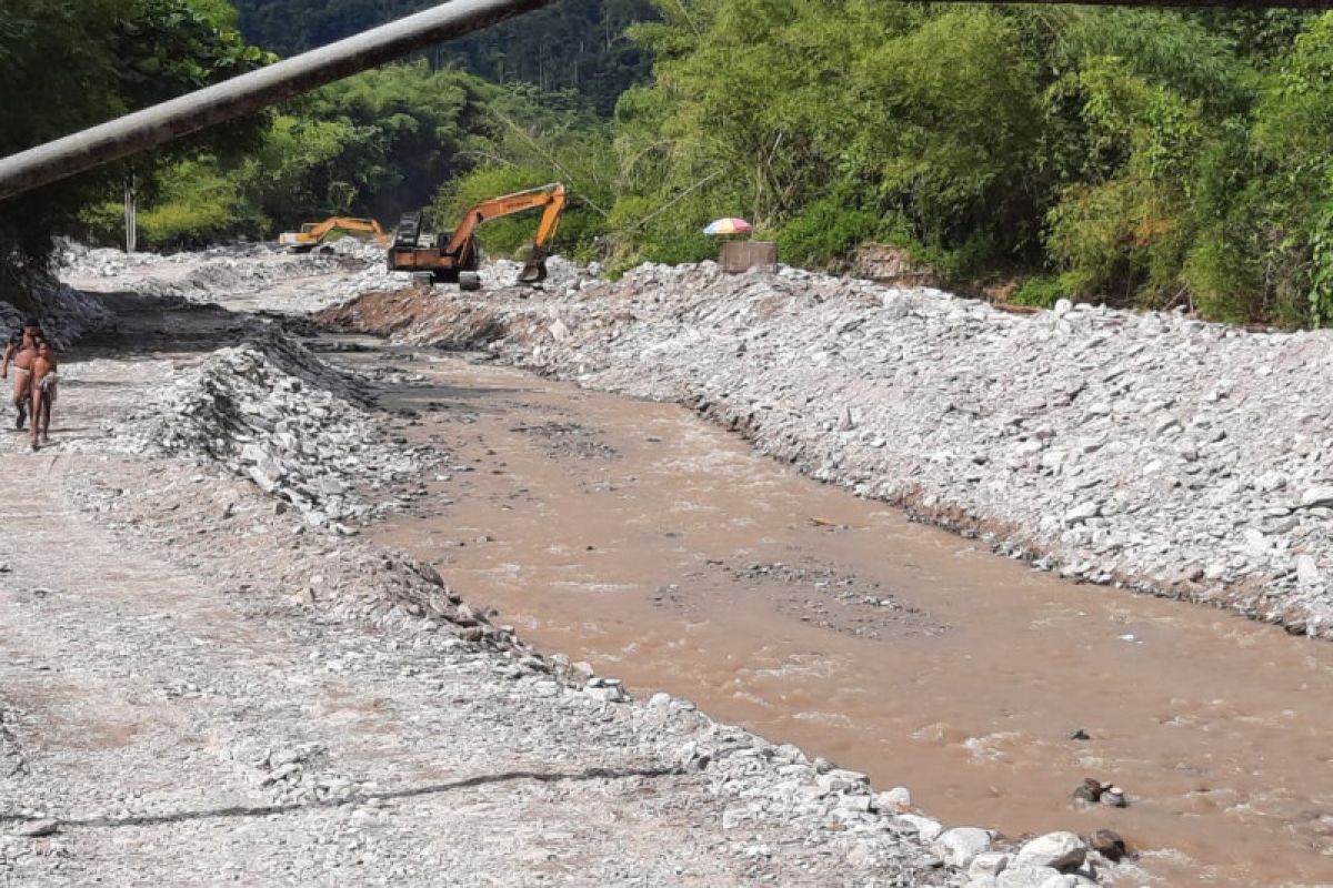 Warga Wondama minta pemerintah tata sungai cegah bencana banjir