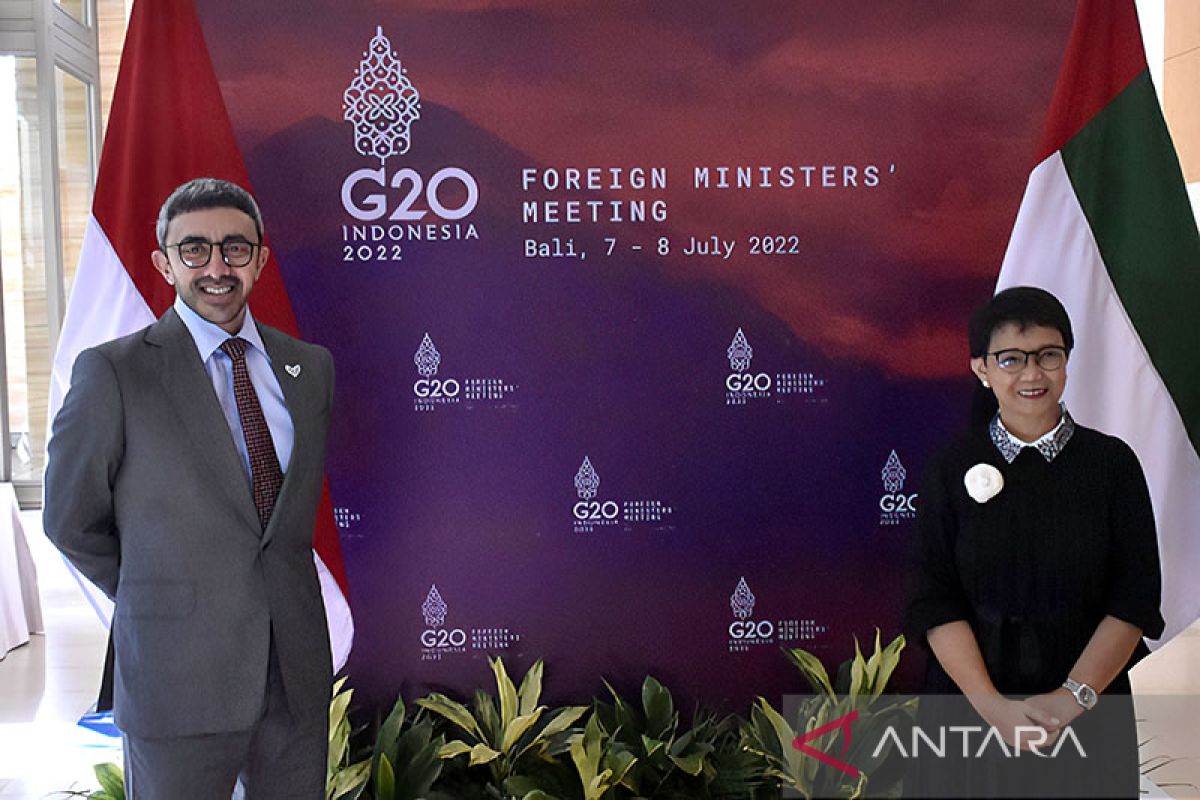 Indonesia, UEA foreign ministers discuss bilateral cooperation