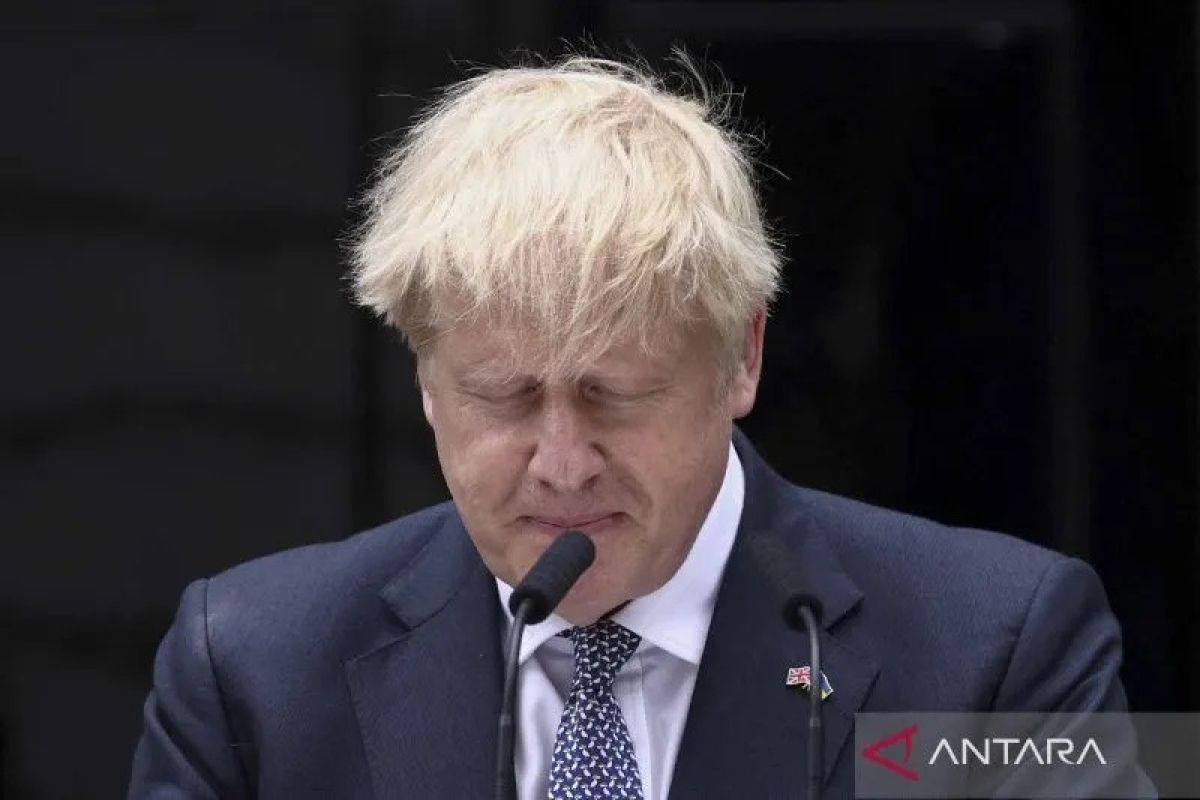 Menterinya pada mundur, Boris Johnson akhirnya lengser