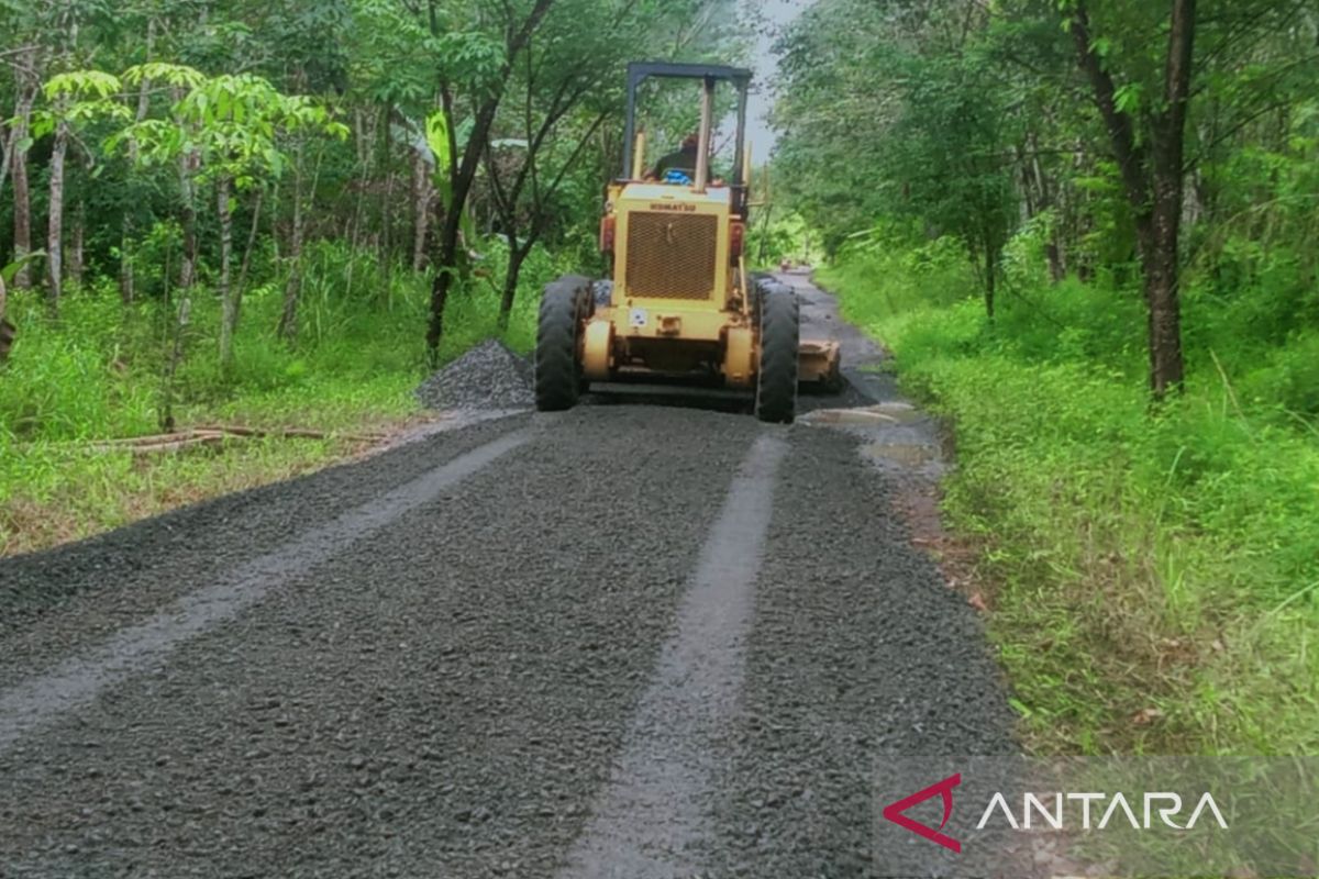 PT Adhi Karya bangun ulang jalan milik Kabupaten Tapin