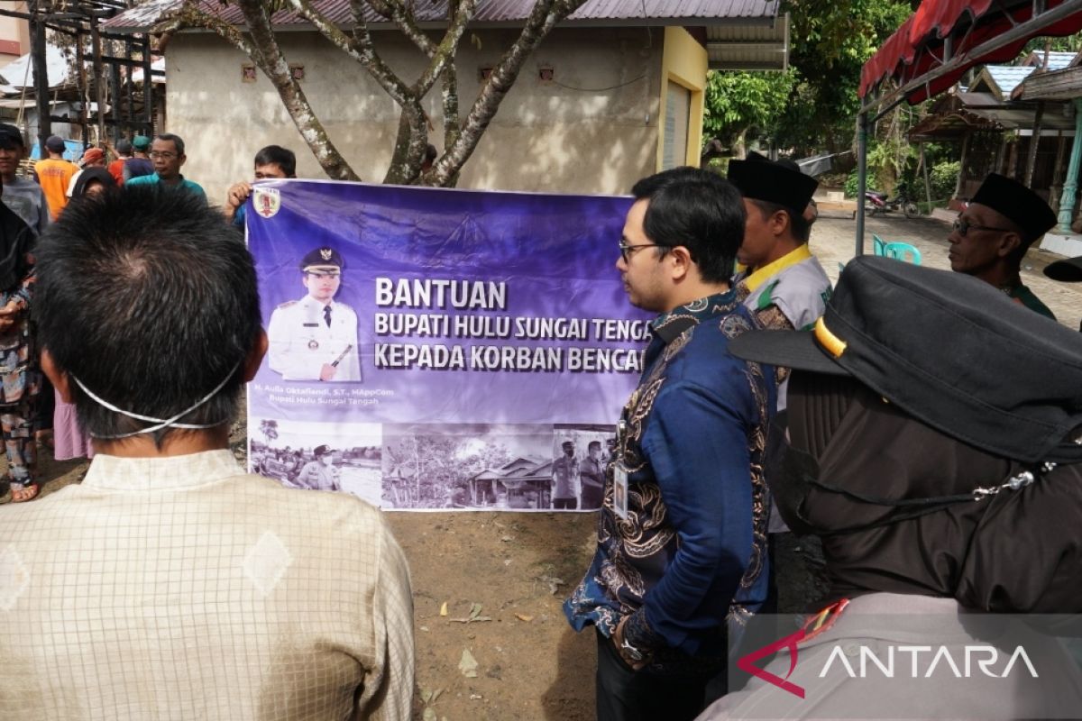 Korban kebakaran di tiga kecamatan terima bantuan