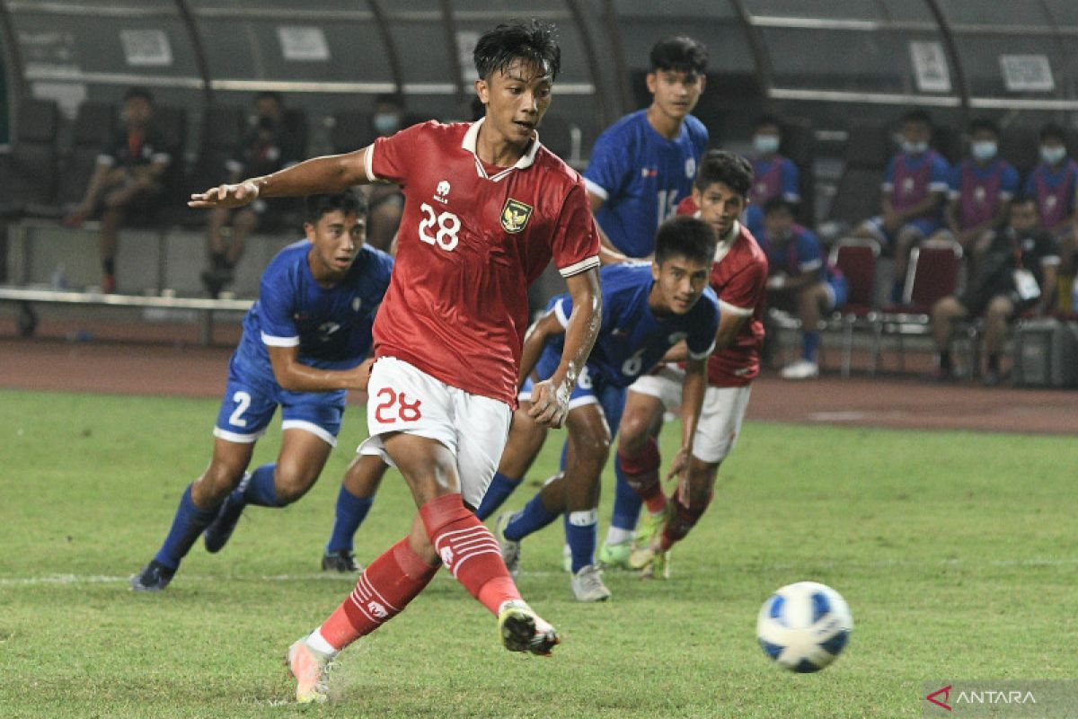 Piala AFF U-19 2022 - Timnas Indonesia kerja keras taklukkan Filipina 5-1