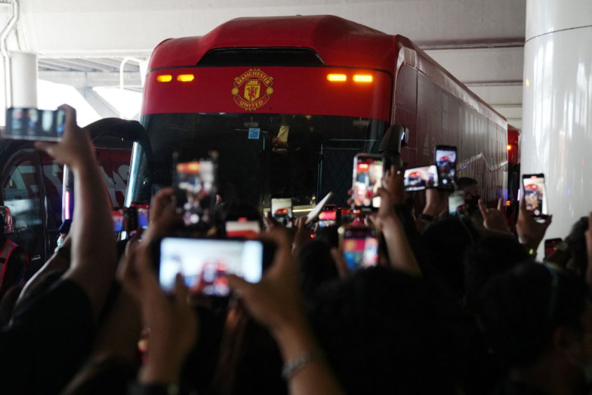 Manchester United disambut meriah di Thailand, akan hadapi Liverpool