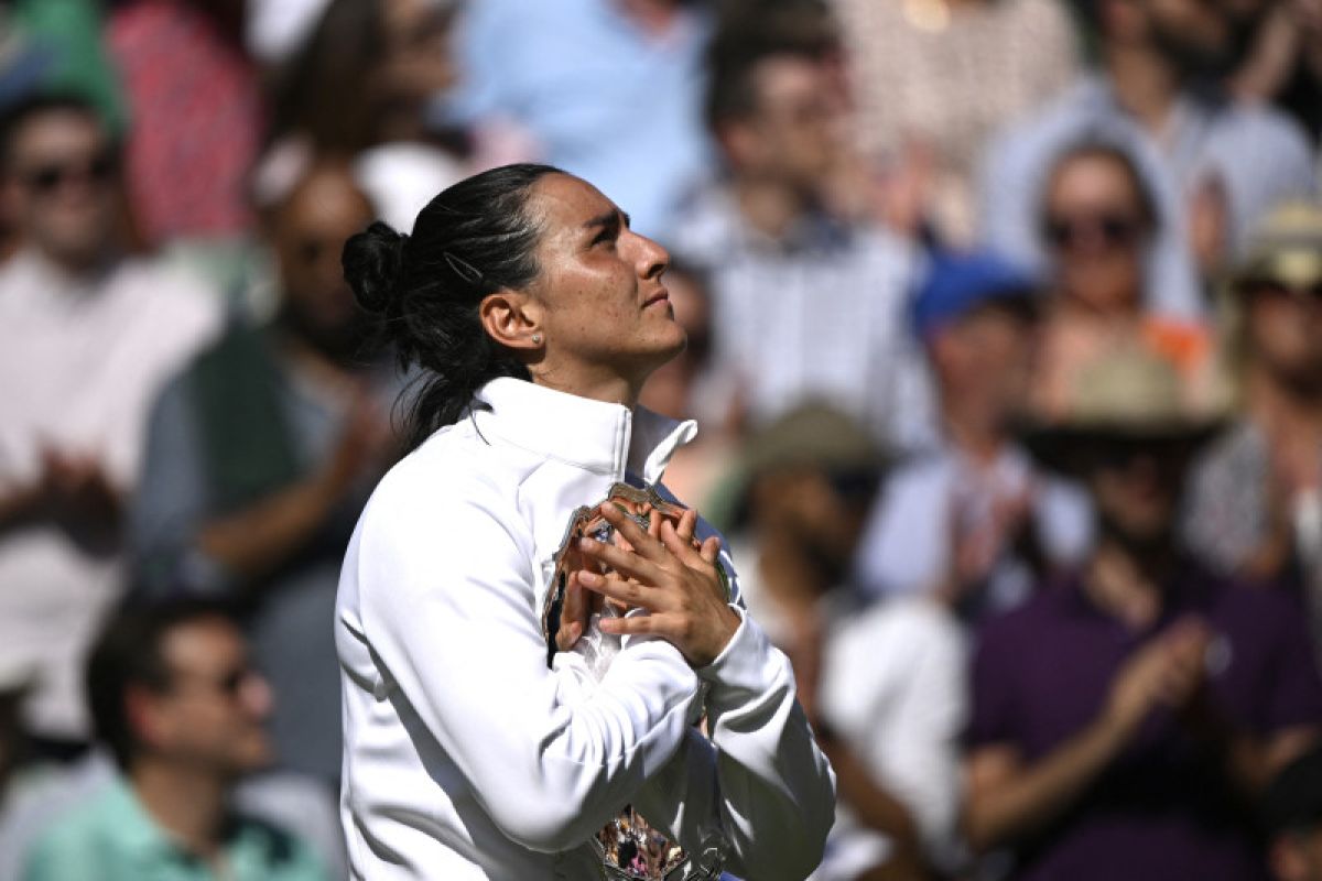 Inggris selidiki keluhan Jabeur keluarga tidak dapat visa Wimbledon