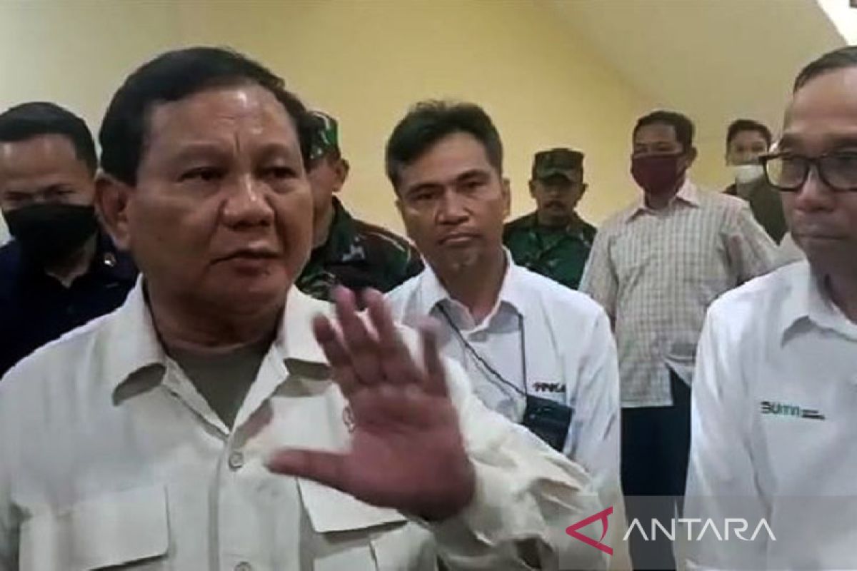 Menhan Prabowo berharap bisa sinergikan kemampuan INKA dengan militer