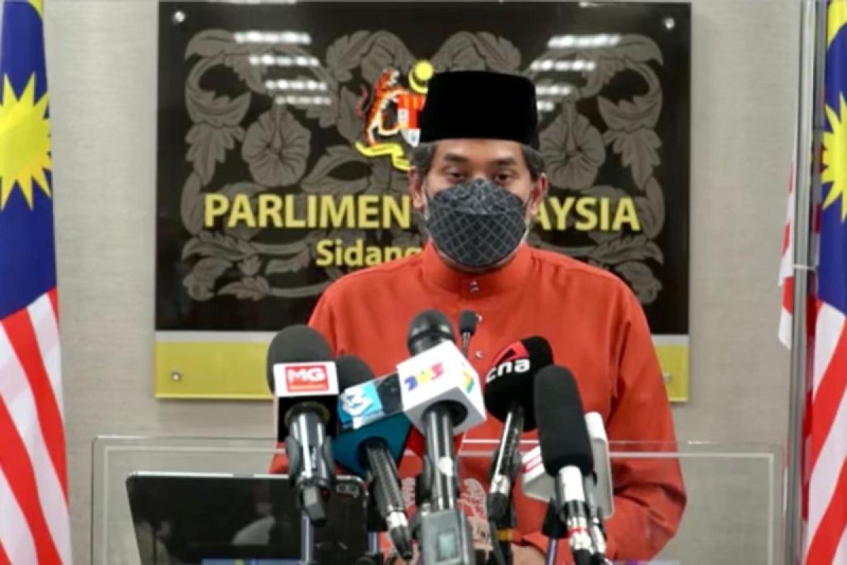 Menkes Malaysia Khairy minta masyarakat segera ambil vaksin penguat