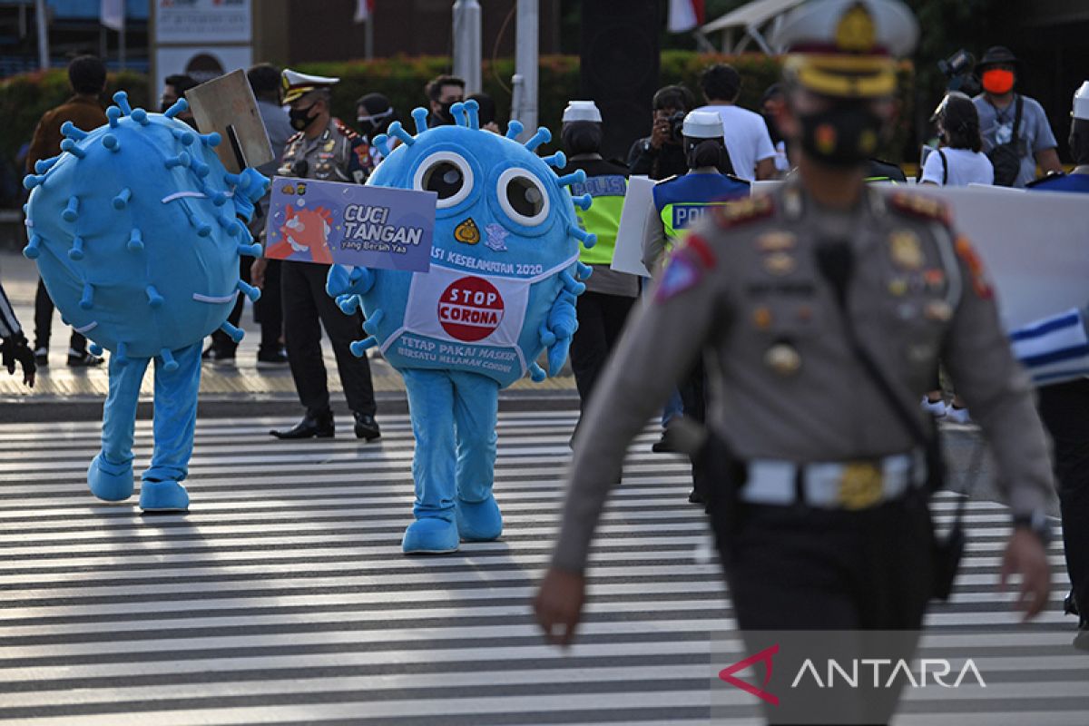 Kemarin subvarian baru corona muncul, warga dianjurkan pakai masker