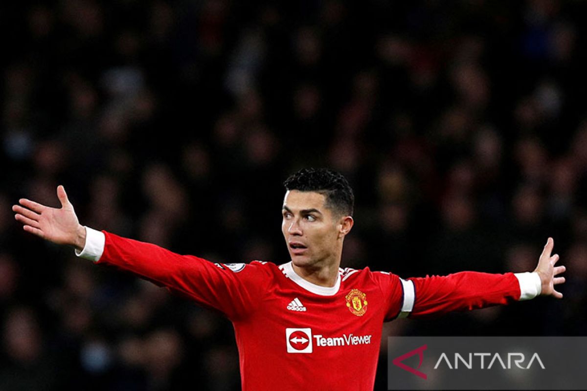 Pelatih Ten Hag pastikan Cristiano Ronaldo masuk skuad uji coba lawan Rayo Vallecano