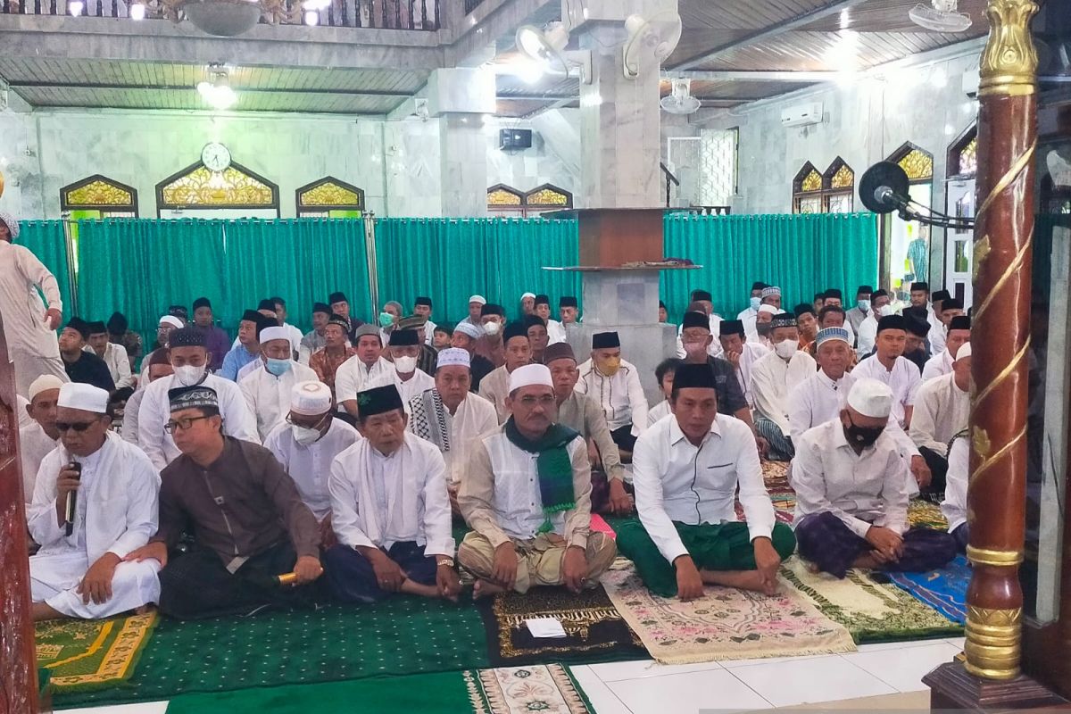 Bupati Batanghari Shalat Idul Adha di Mesjid Baiturrahmah