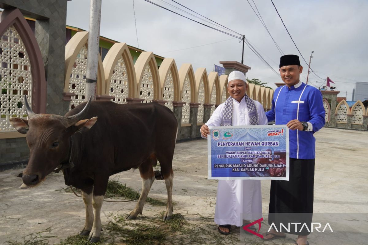 Pemkab Kapuas Hulu sebut Idul Adha momentum meningkatkan kepedulian sosial