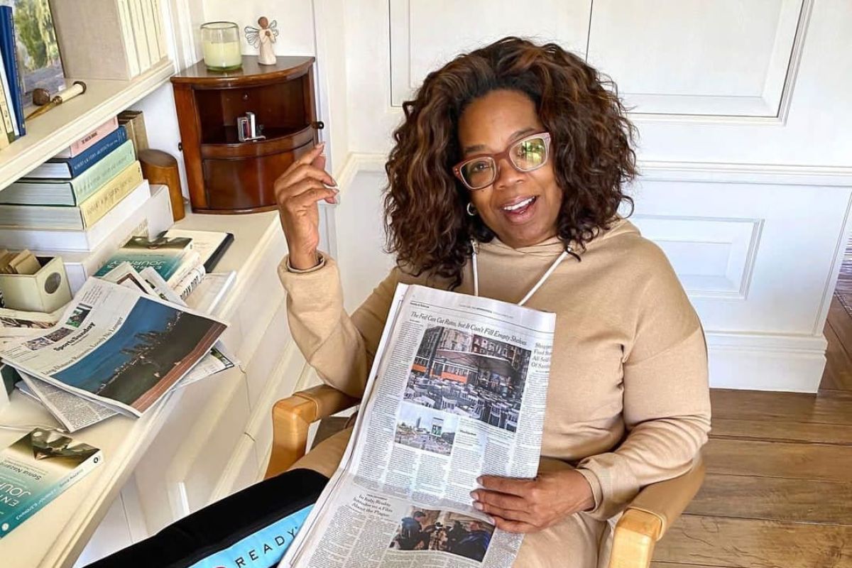 Perusahaan Oprah Winfrey gugat siniar "Oprahdemics"