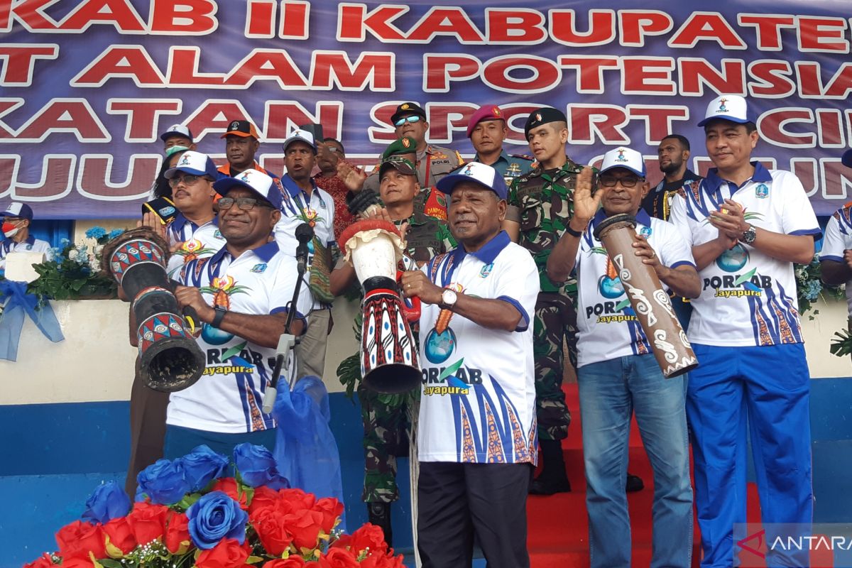 KONI mengharapkan Porkab bisa dilaksanakan oleh kabupaten lain di Papua