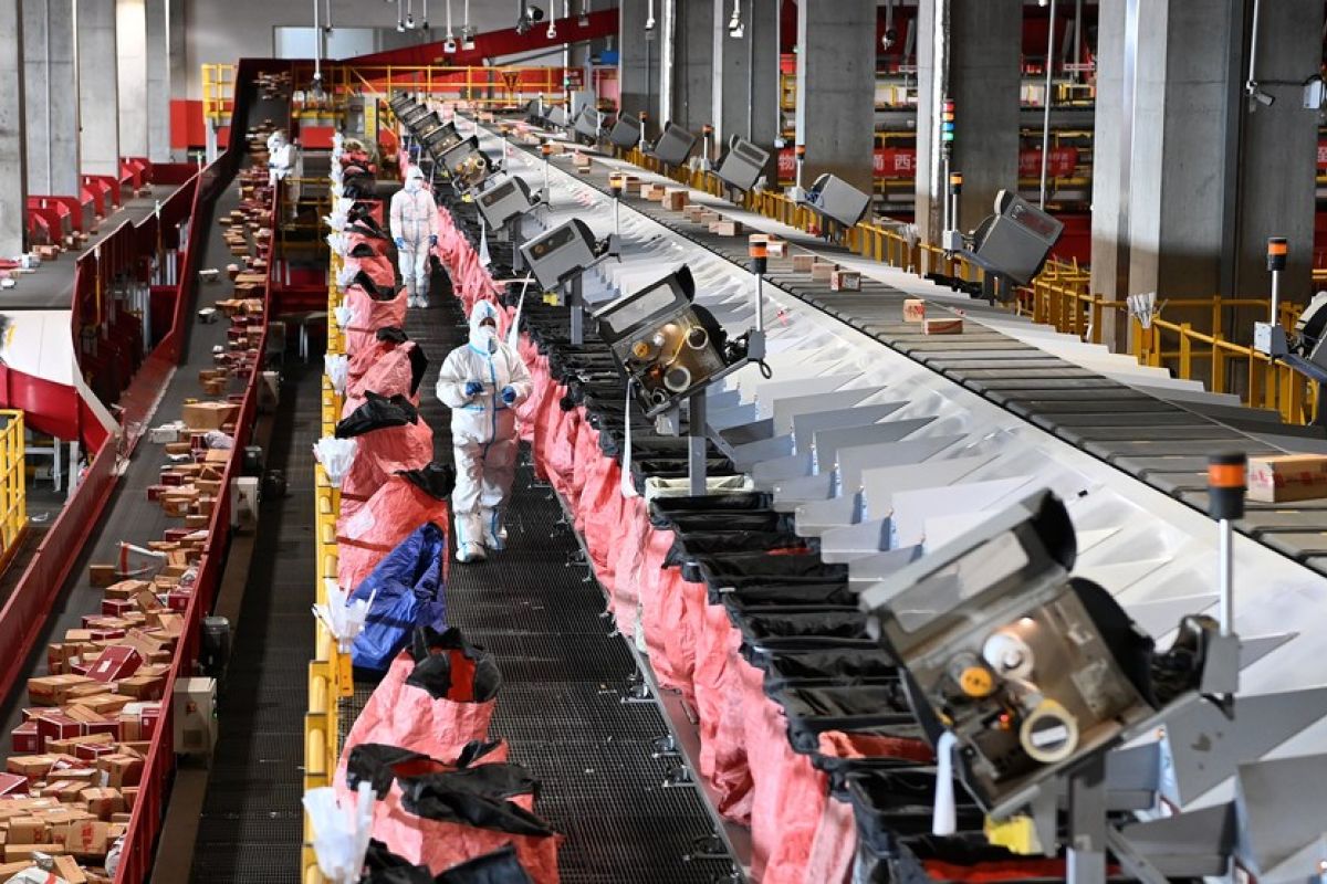 Sektor logistik "e-commerce" China perkuat kebangkitan pada Juni 2022