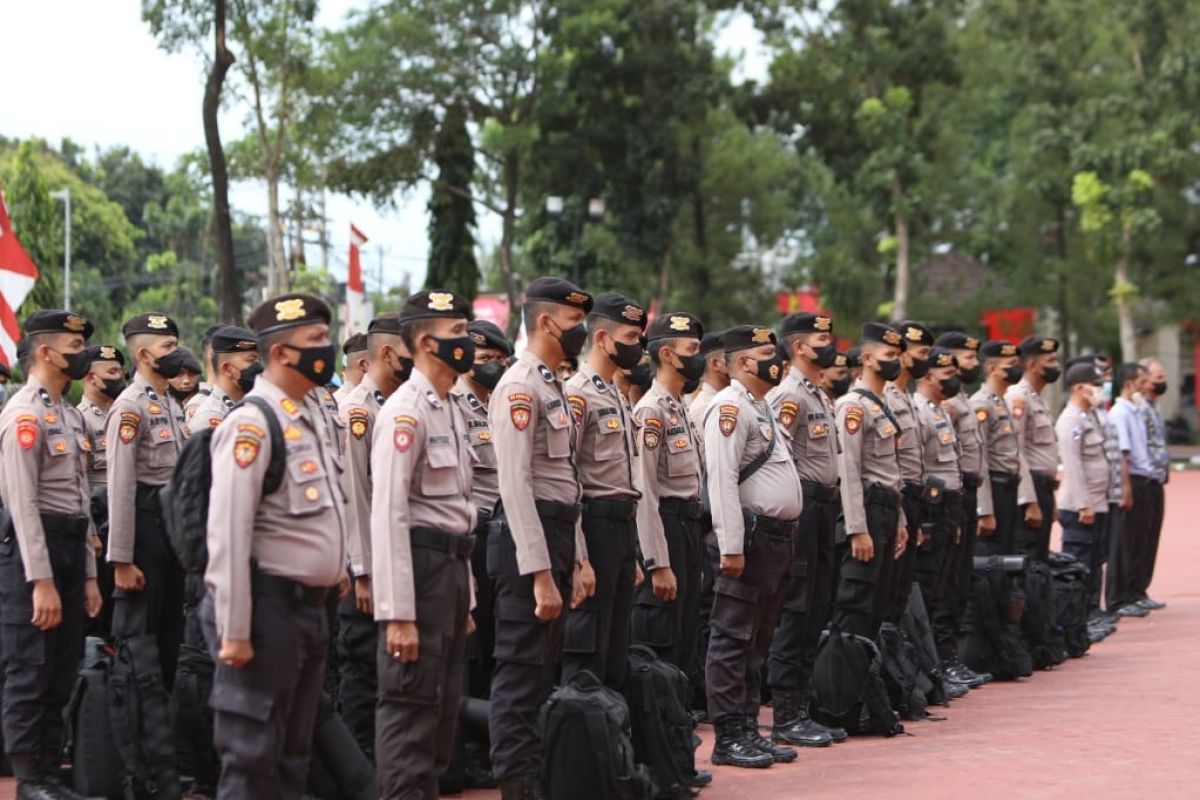 Polda Sumut berangkatkan 550 personel amankan Pilkades di Palas