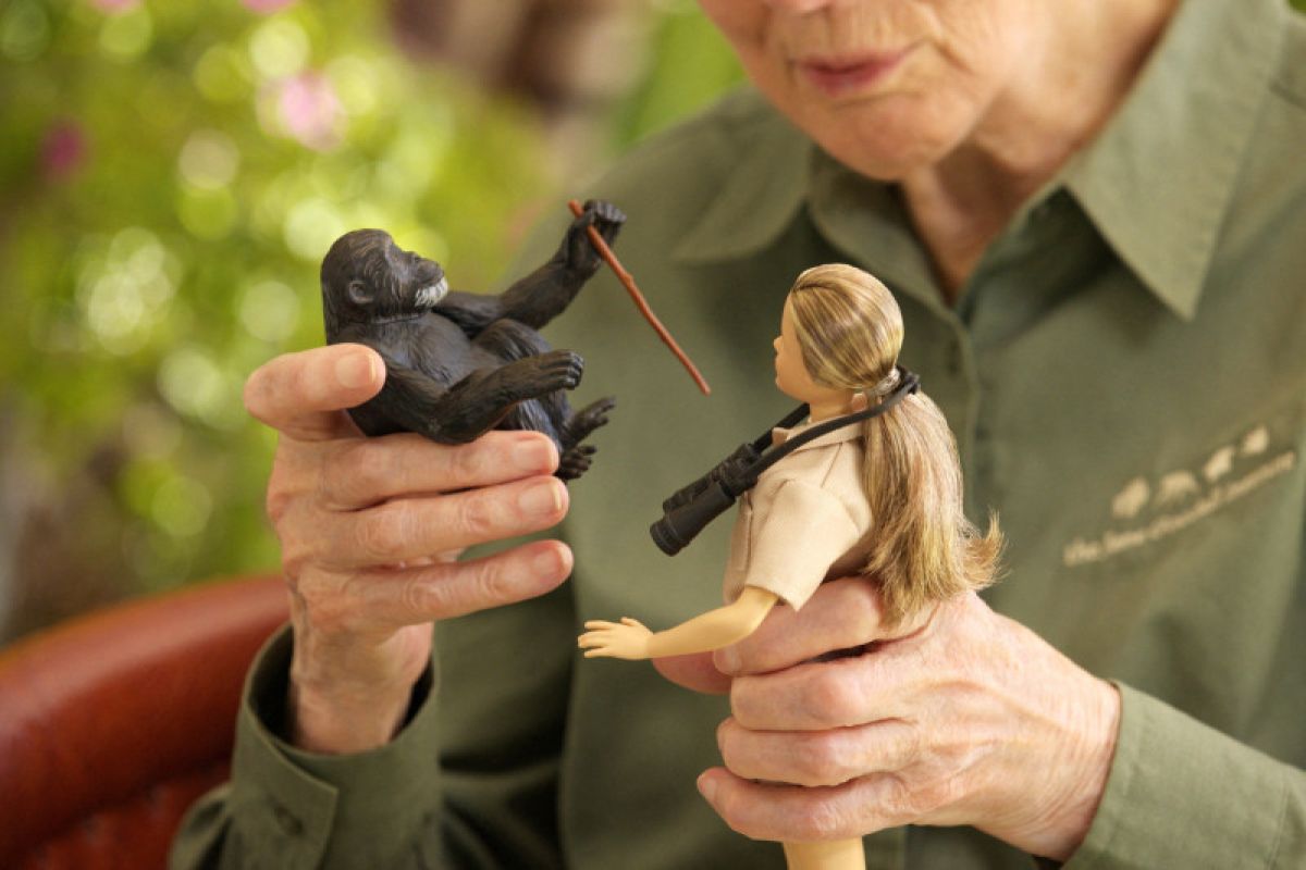 Barbie luncurkan boneka edisi khusus ahli primata Jane Goodall