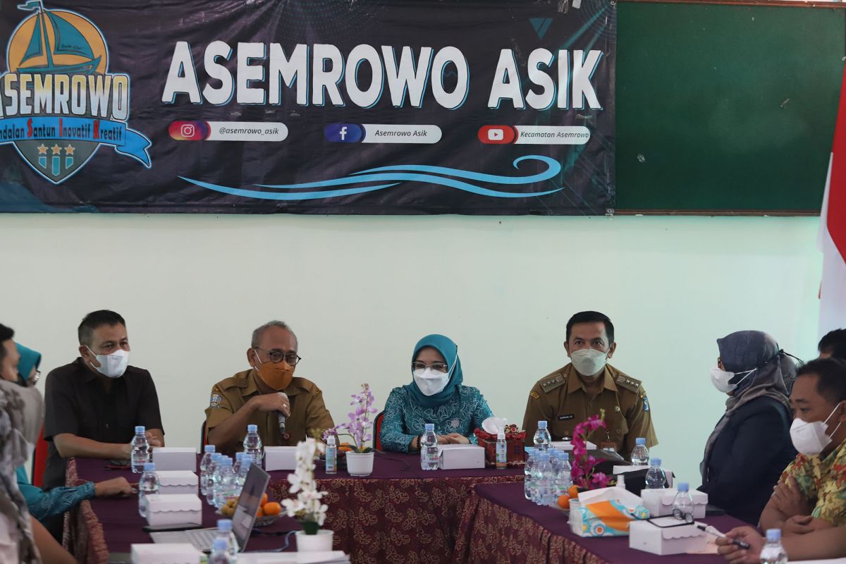 Aplikasi SI ASIK Asemrowo Surabaya masuk nominasi Inotek Award Jatim 2022
