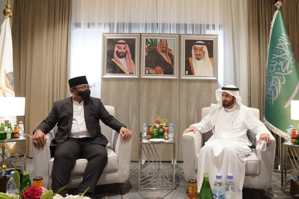 Menag Yaqut bertemu Menteri Saudi bahas persiapan awal haji 2023