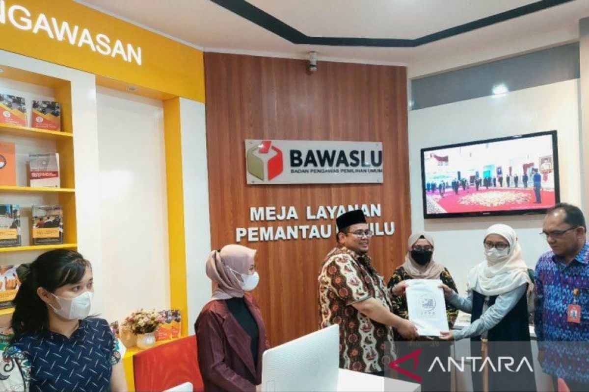 Bawaslu susun alat kerja agar permudah tugas pemantau pemilu