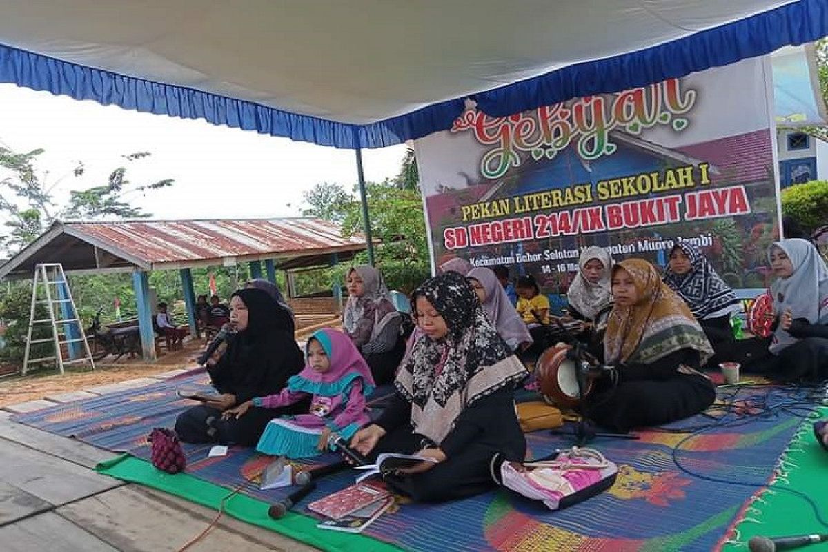 Pekan literasi sekolah SD Negeri 214/IX Bukit Jaya