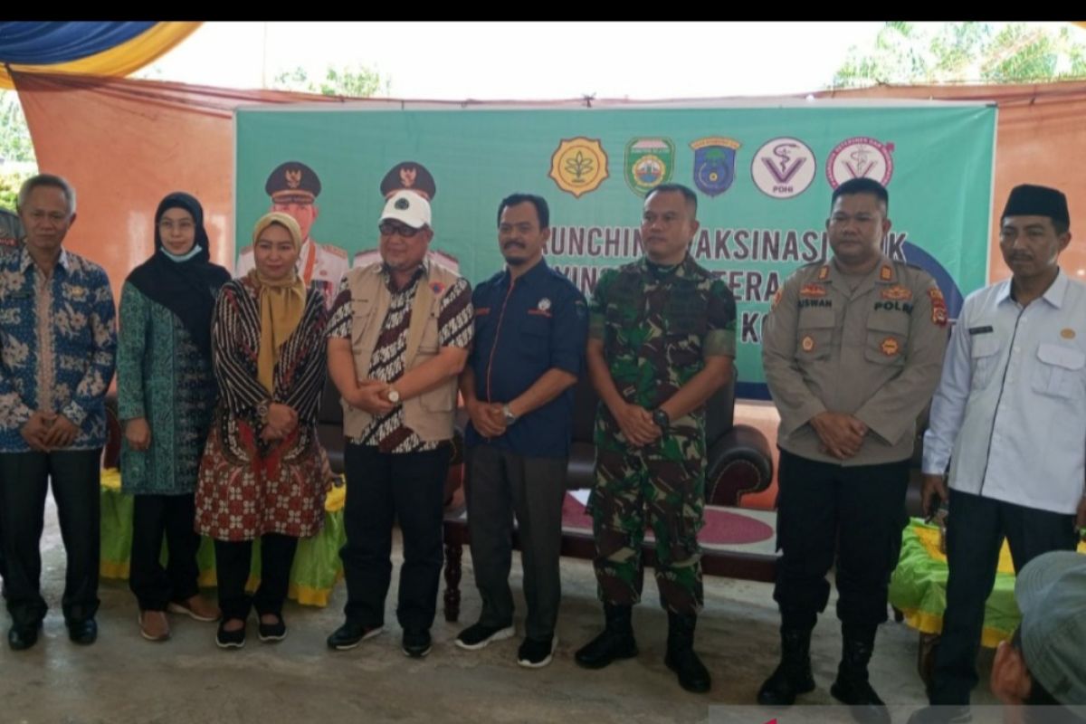 Karantina Pertanian Palembang fasilitasi vaksinasi ternak