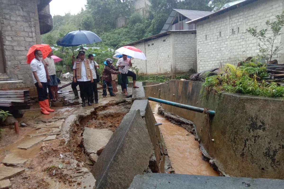 DPRD Ambon sarankan penanganan bencana di Ambon pakai APBD