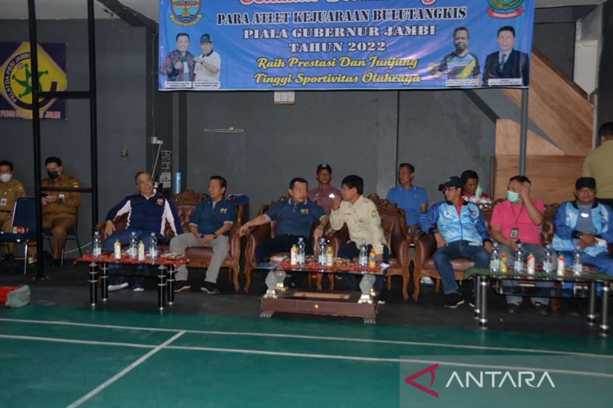 Gubernur Haris buka Kejuaraan Bulutangkis Piala Gubernur Jambi 2022