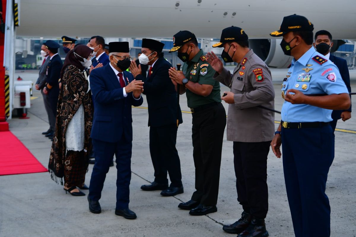 Wakil Presiden RI Ma'ruf Amin tiba di Tanah Air usai laksanakan ibadah haji
