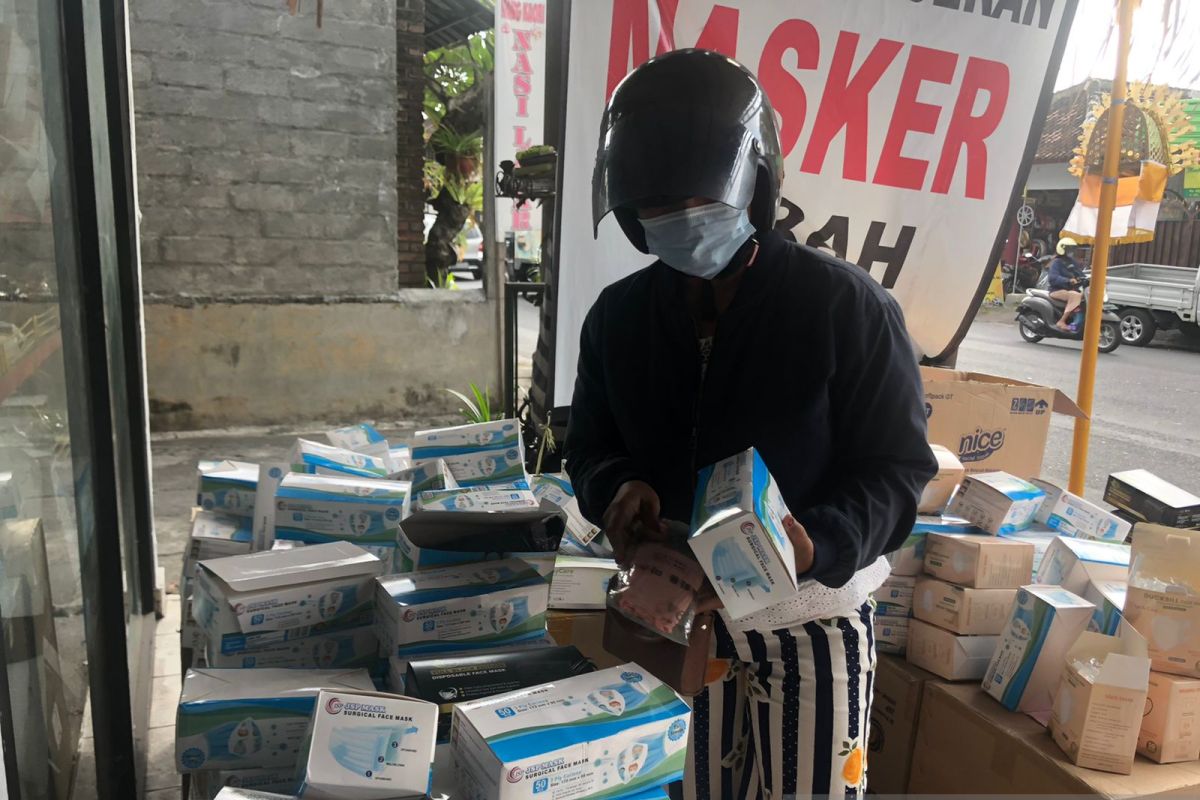 Penjualan masker di Denpasar meningkat setelah kebijakan wajib masker