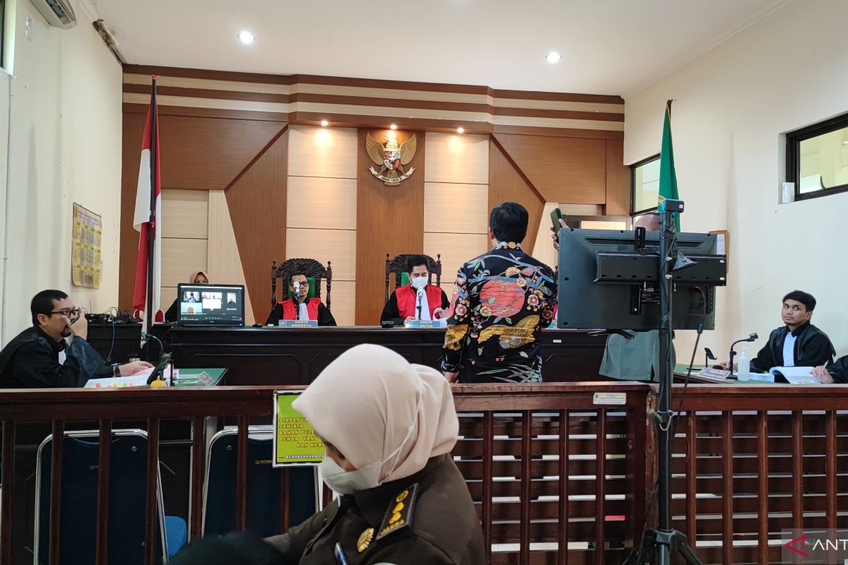 SKHUAT tak teregister, Bastian keberatan atas keterangan saksi pelapor