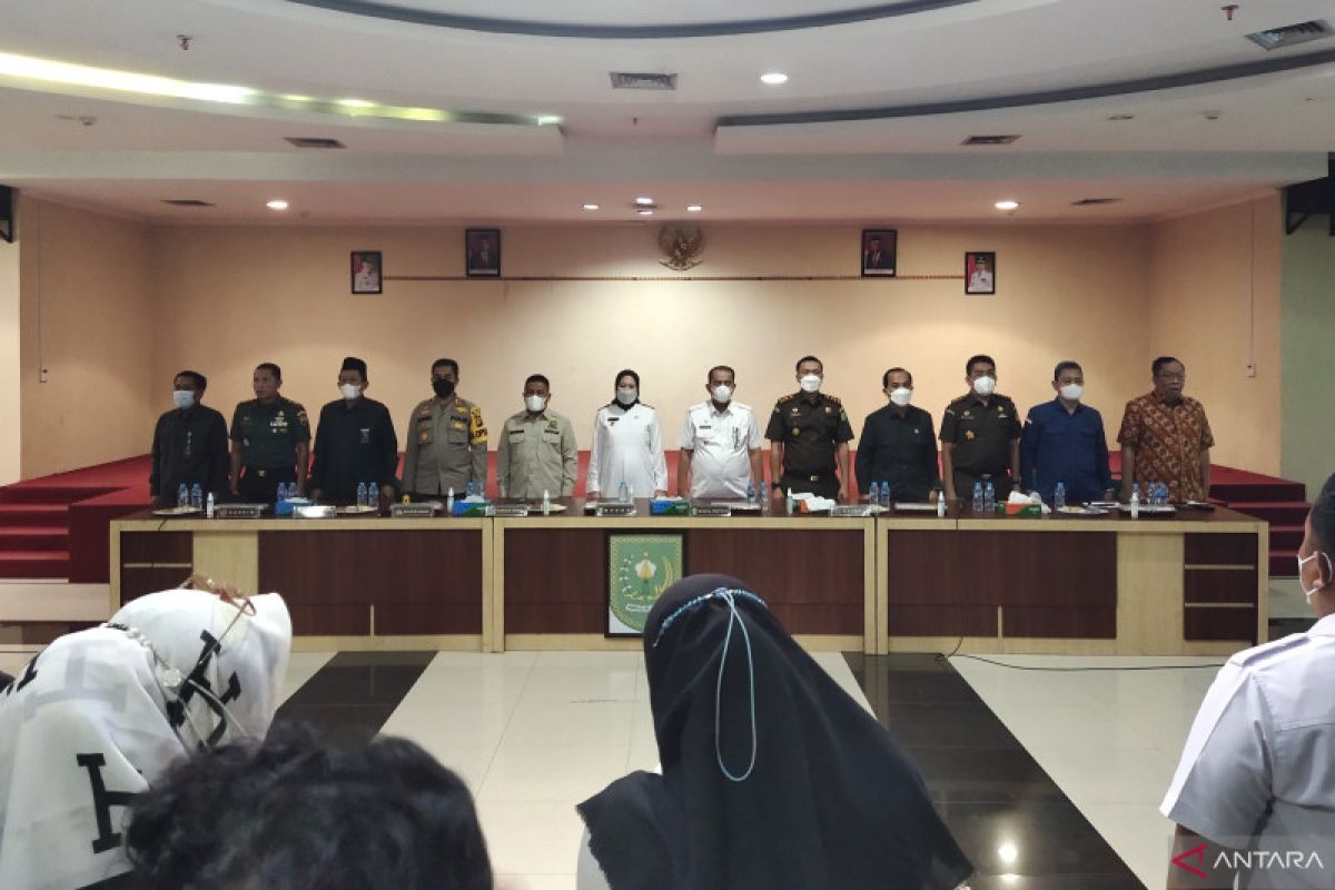 Bupati Inhu dukung Kejagung proses hukum ke PT Duta Palma