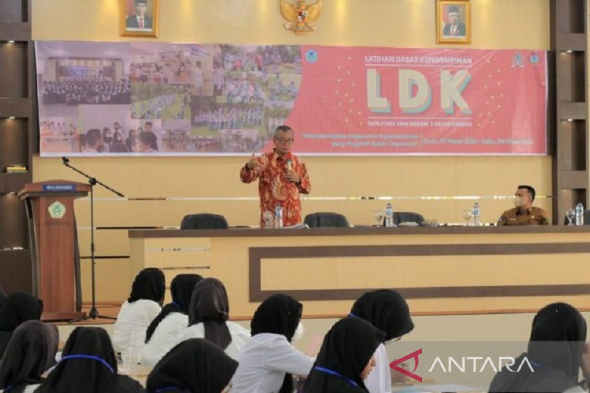 Wako Payakumbuh jadi pembicara program LDK SMA 2 Payakumbuh