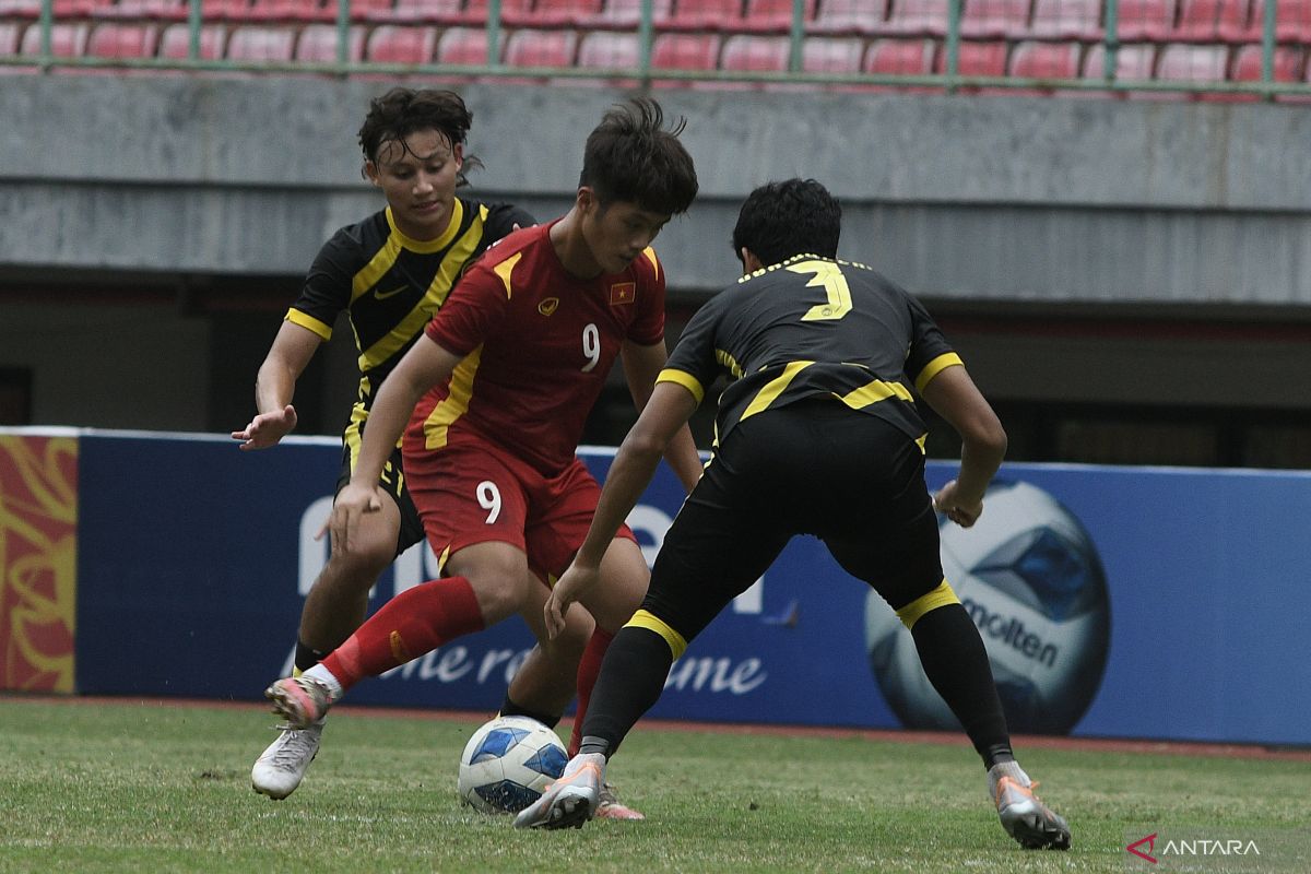 Tekuk Thailand lewat drama adu penalti, Vietnam juara tiga Piala AFF U-19