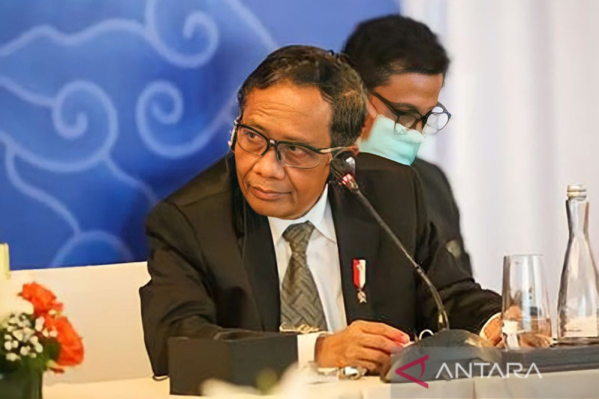 Mahfud MD  Plt Menteri PANRB hingga diangkatnya menteri definitif