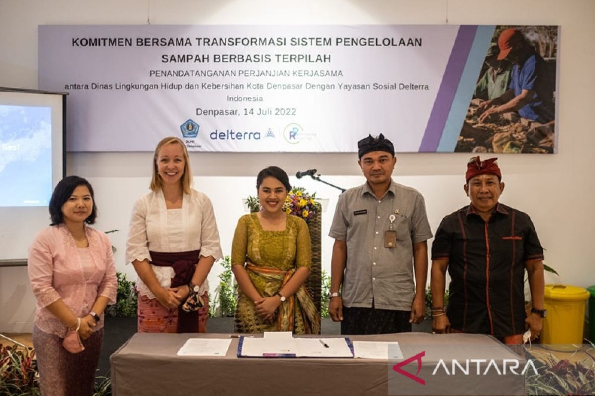 Yayasan Delterra - Pemkot Denpasar kerja sama daur ulang sampah