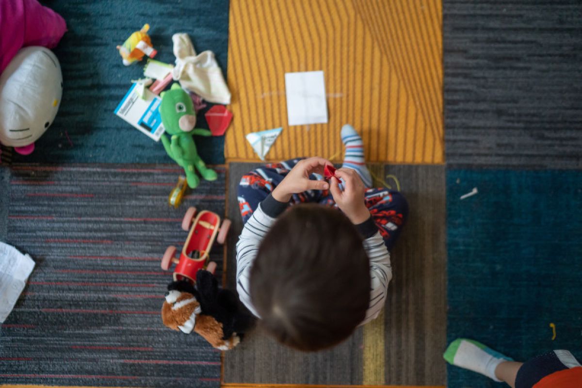 Ketahui minat dan bakat anak dari caranya bermain