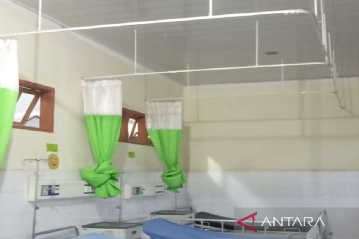 Plafon ambruk diperbaiki rekanan, kamar Mina RSUD Aceh Tamiang sudah difungsikan kembali