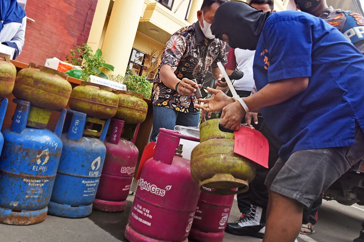 Polisi tangkap pelaku suntik gas bersubsidi