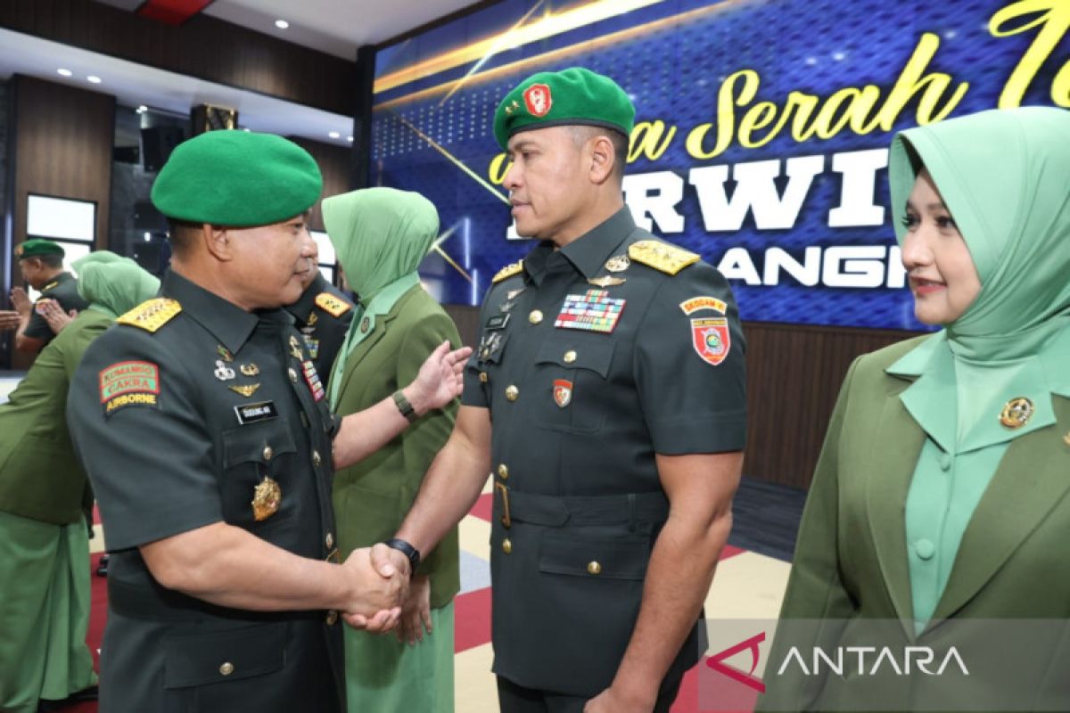 Kasad memimpin serah terima jabatan empat perwira tinggi TNI AD