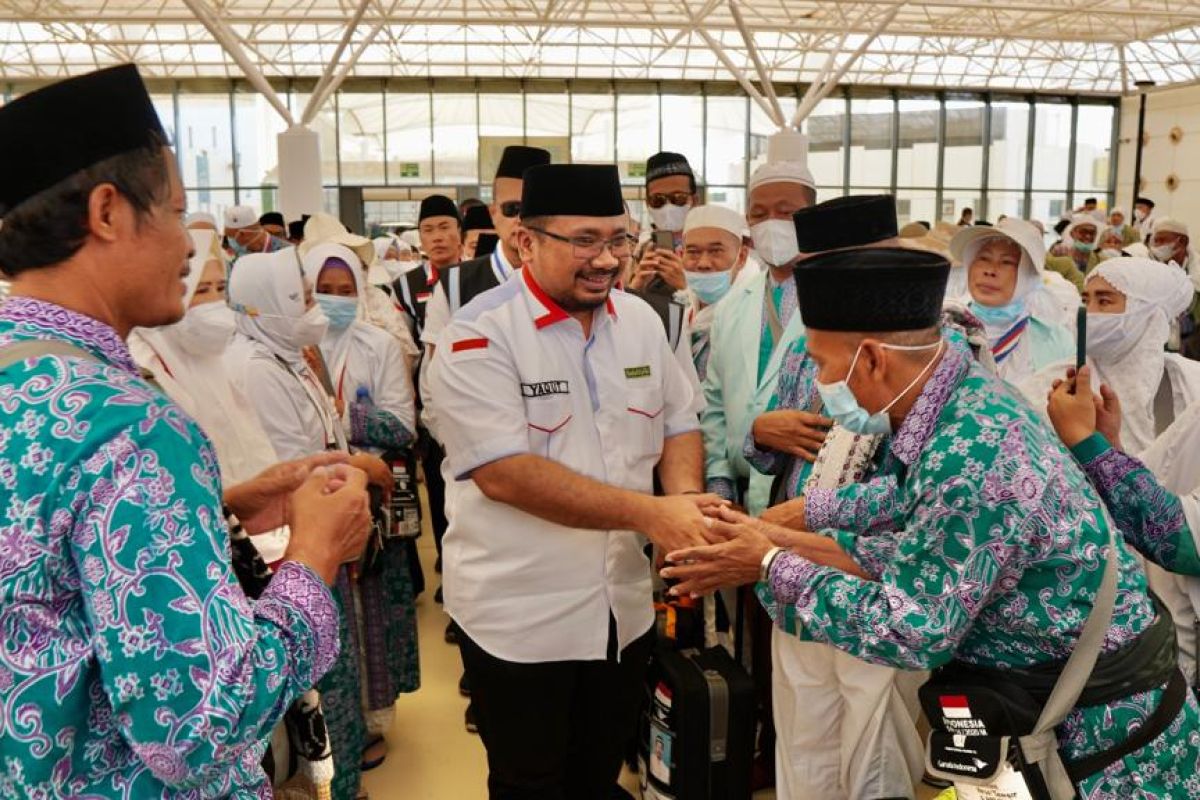 Menag sampaikan salam Presiden Jokowi saat melepas kepulangan jamaah haji
