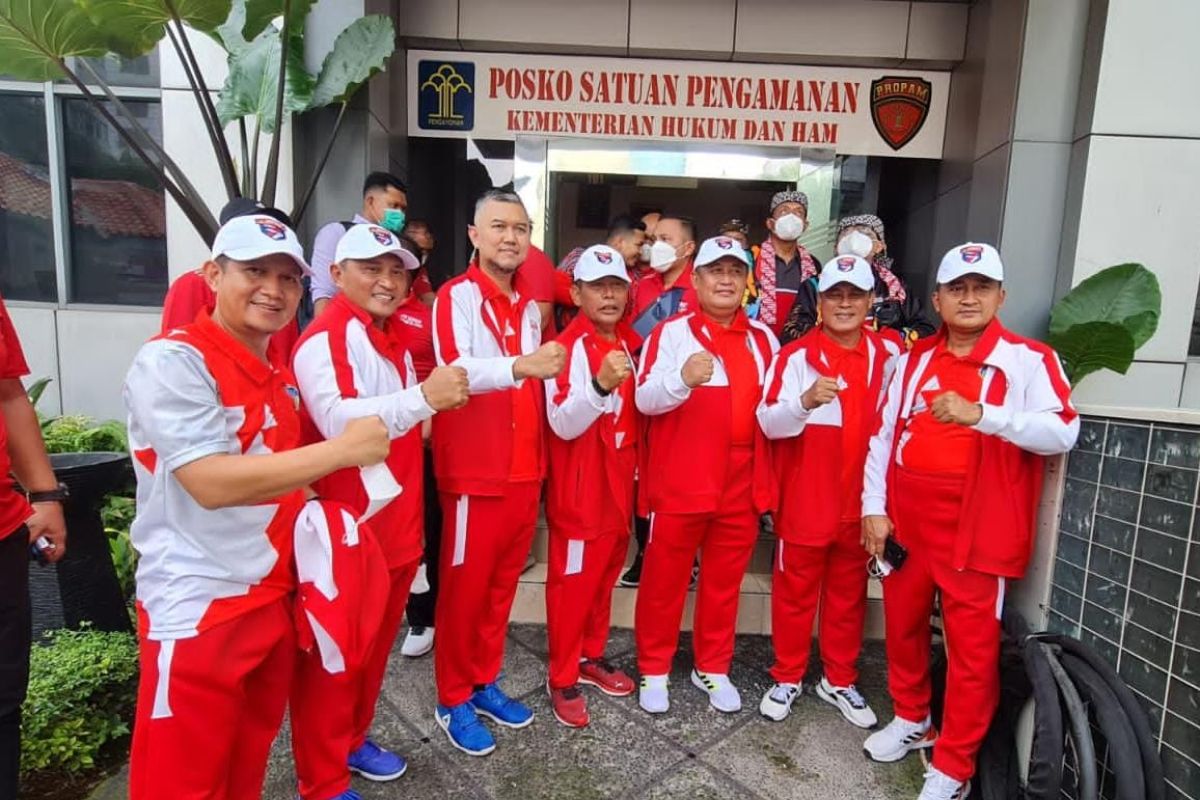 Semarakkan HDKD ke-77, Kanwil Kemenkum HAM Riau kirim tiga petenis andalan
