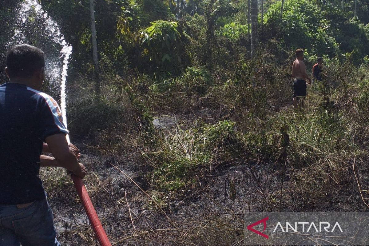Satu hektare lahan terbakar di Pidie Jaya akibat bakar sampah