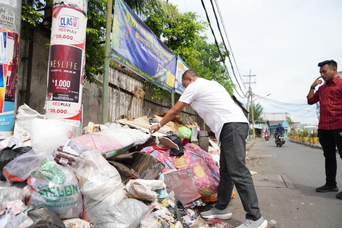Pemkot Surabaya mulai gencarkan operasi yustisi kebersihan lingkungan