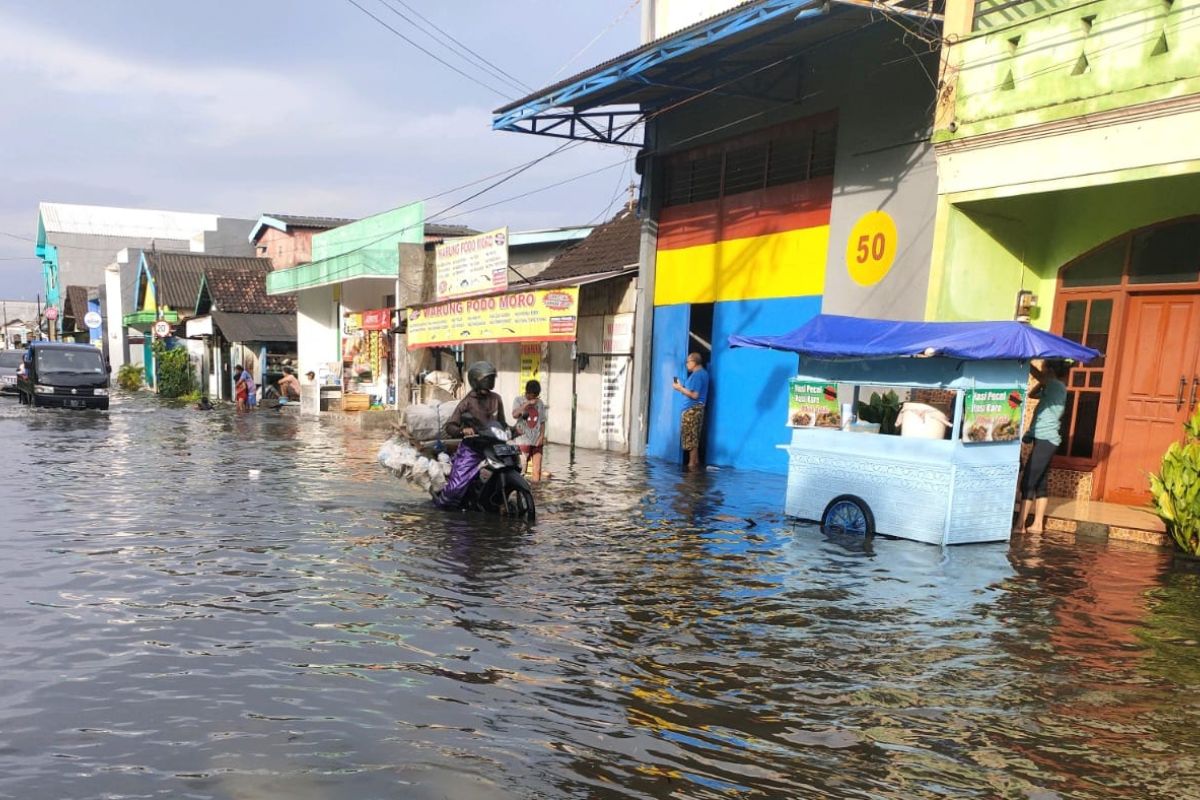 DPRD Surabaya kawal penanganan banjir di Medokan Ayu