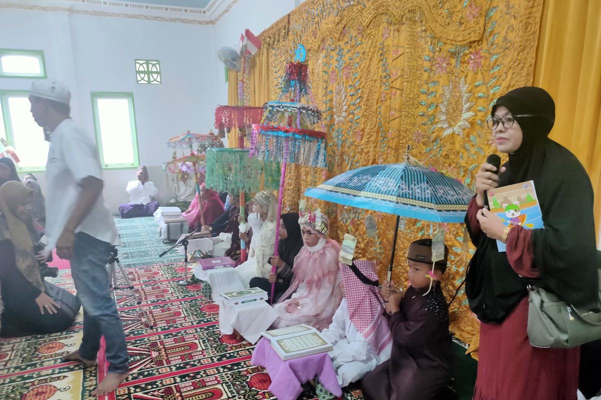 Tradisional khatam Al Qur'an di pedesaan HST Kalsel