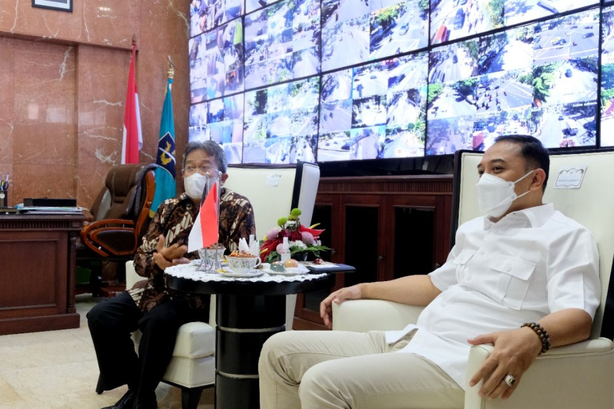 Wali Kota Surabaya bersyukur produk Unirama bisa tembus Kenya