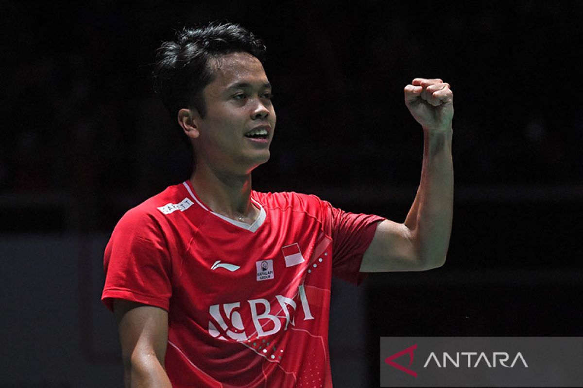 Ginting ke perempat final Kejuaraan Dunia 2022 dengan kemenangan rubber game atas Shi Yu Qi